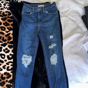 Levi Mile High Super Skinny Jean
